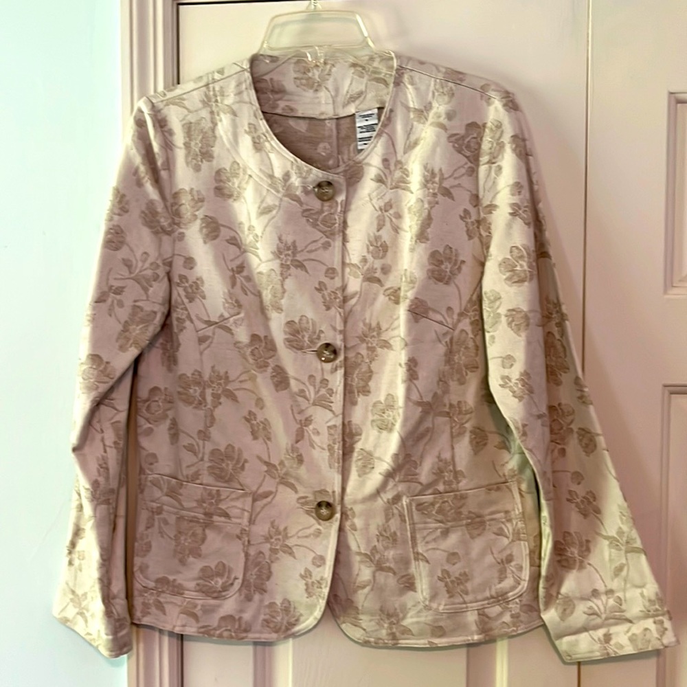 Cotton/linen jacket with floral jacquard design
